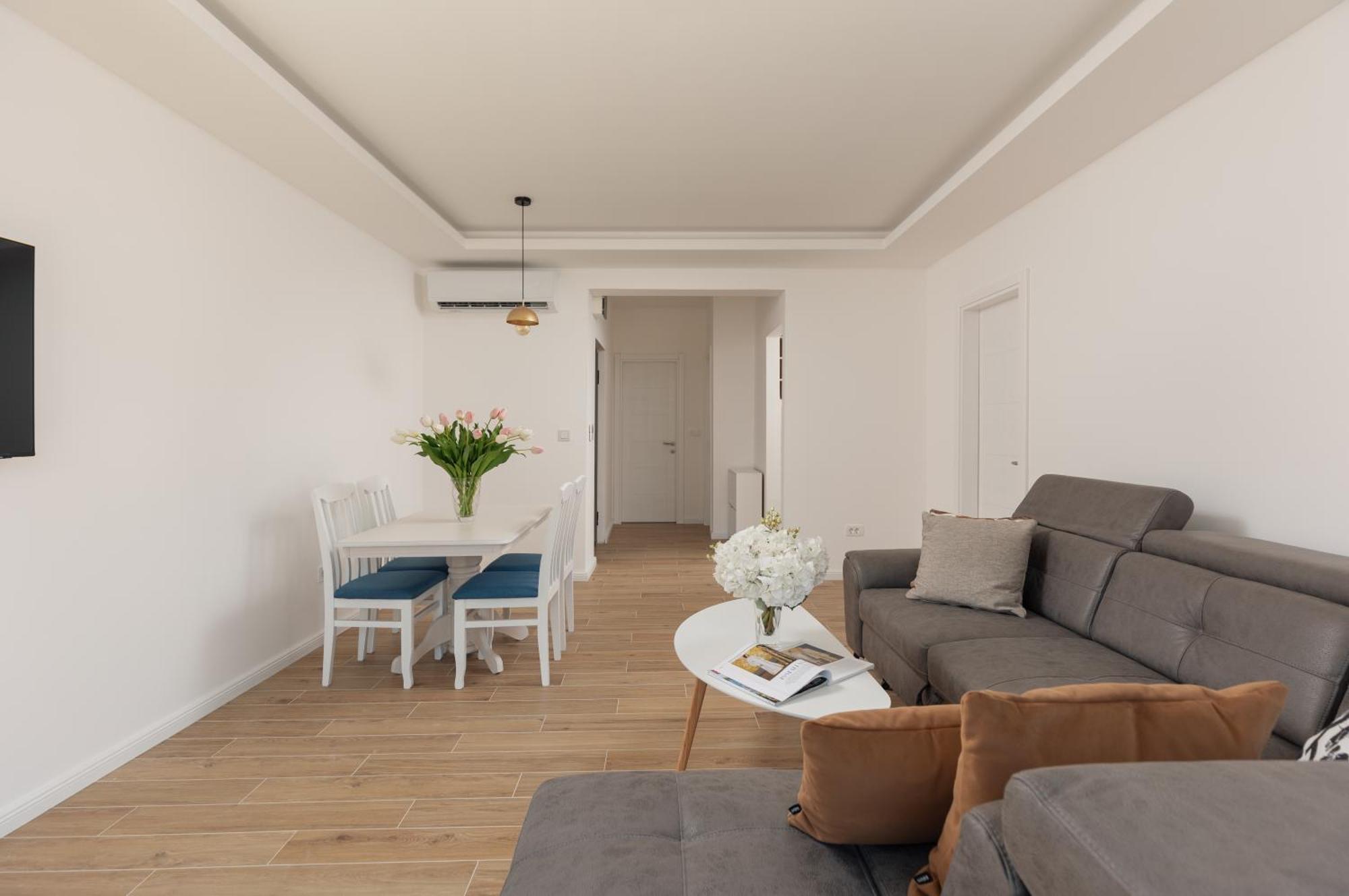 Berge Apartments コトル エクステリア 写真