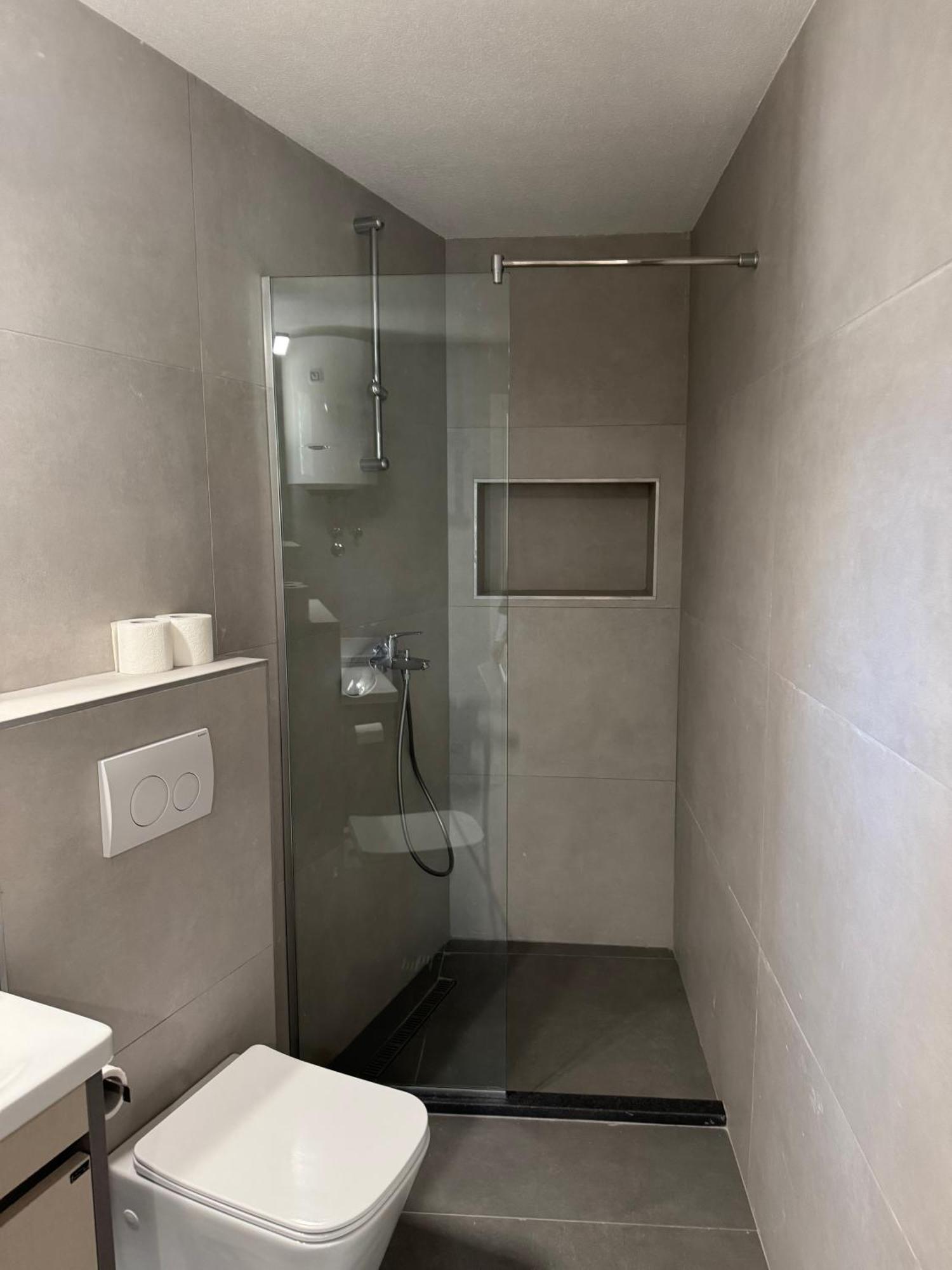 Berge Apartments コトル エクステリア 写真
